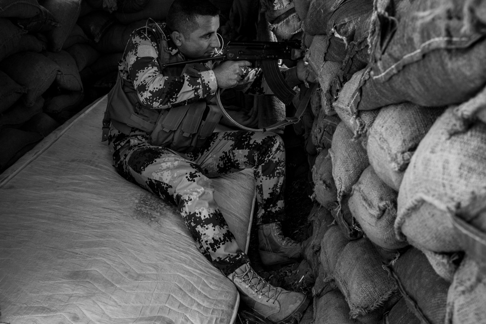 مقاتلو البيشمركة في بعشيقة – تصوير: تصوير: الكساندر افونسو